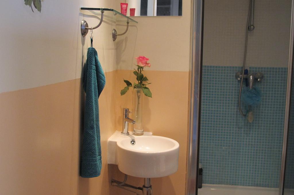 Wild Roses Bed & Breakfast Amsterdam Rom bilde
